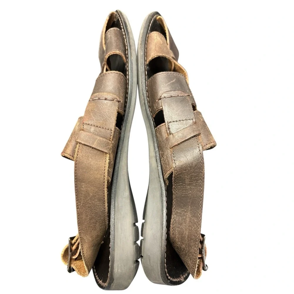 Kenneth Cole Reaction Sandals Mens Brown Leather Fisherman Buckle Close Toe Sz 9